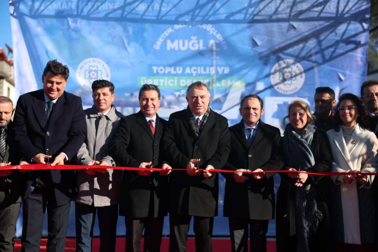 Büyükşehir’in Yatırımları Seydikemer’de Toplu Açılışla Hizmete Girdi 8